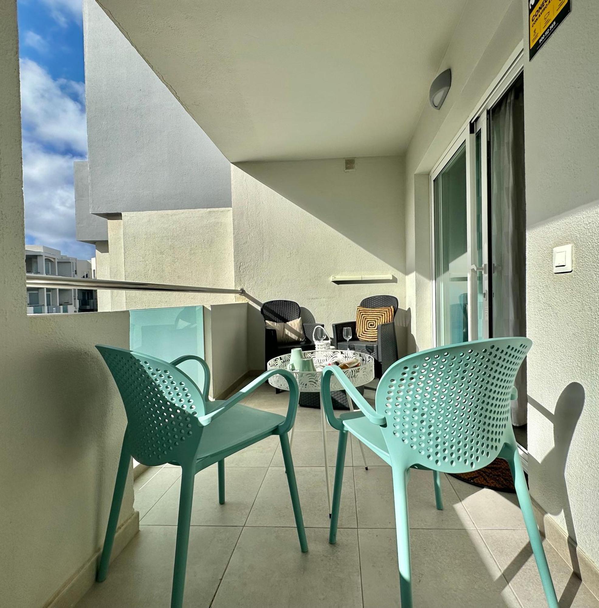 Basa Paradise - Piscina, Terraza, Wifi Y Parking คอร์ราเลโฮ ภายนอก รูปภาพ