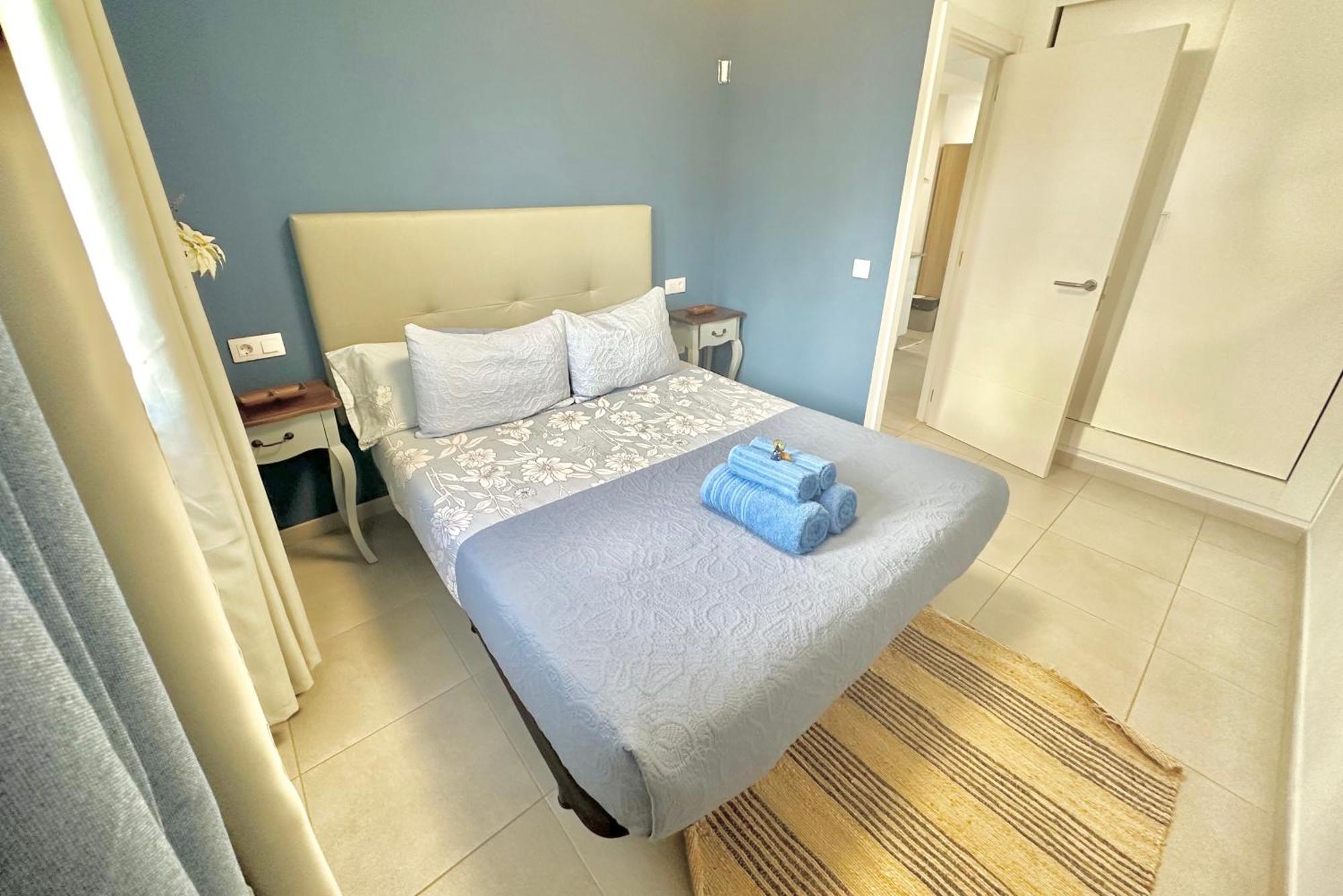 Basa Paradise - Piscina, Terraza, Wifi Y Parking คอร์ราเลโฮ ภายนอก รูปภาพ