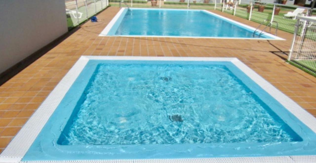 Basa Paradise - Piscina, Terraza, Wifi Y Parking คอร์ราเลโฮ ภายนอก รูปภาพ